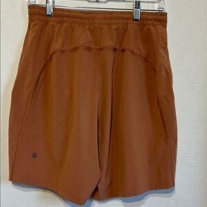 lululemon athletica Men's Rust Athletic Shorts Size Medium